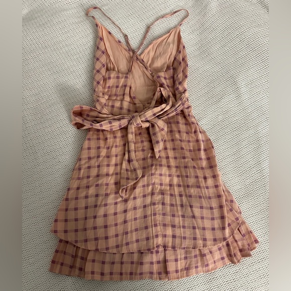Lulu's Just Checking In Blush Pink Plaid Tiered Tie-Back Mini Dress Size XS - Picture 9 of 12